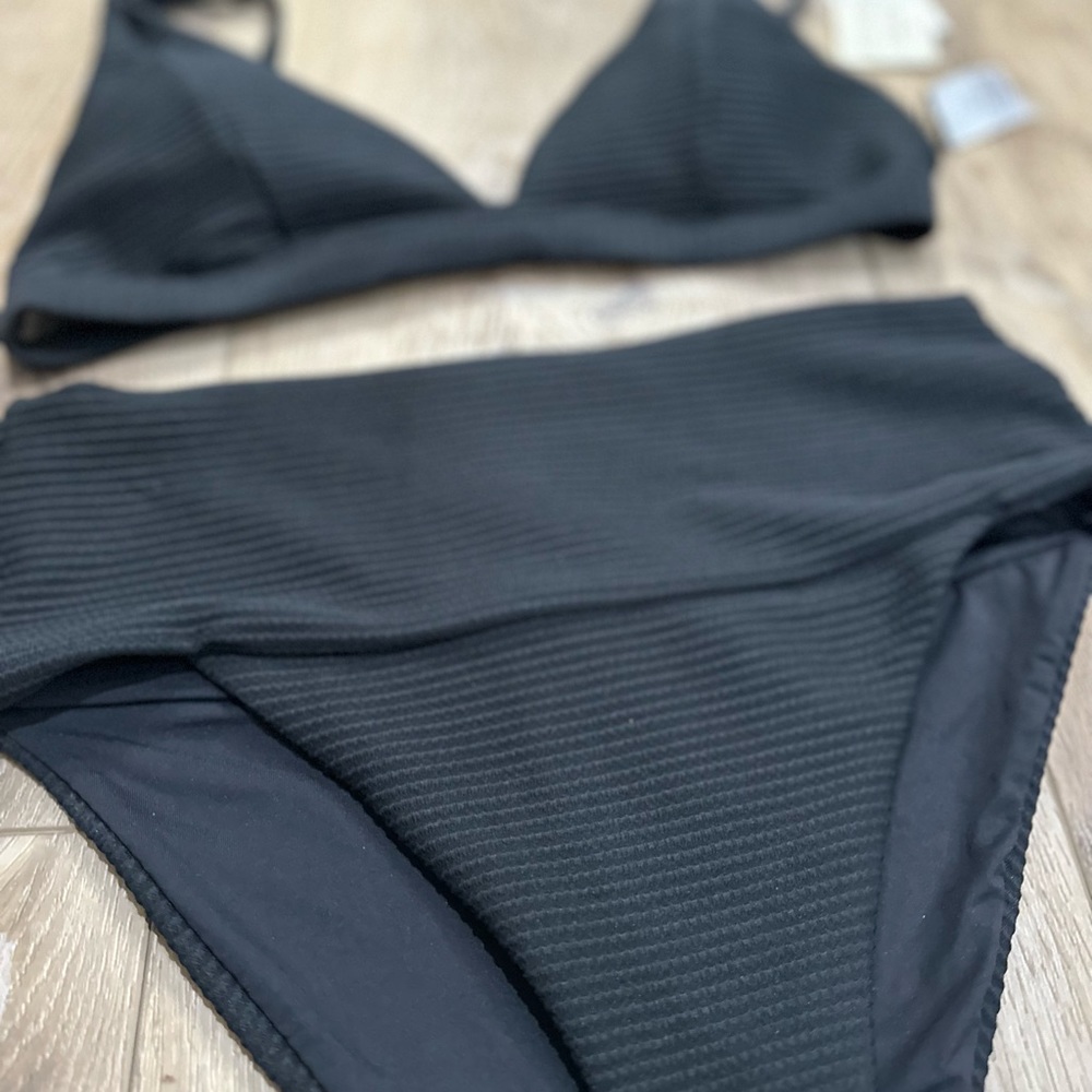 🆕 L*SPACE 2 pc SWIMSUIT - Picture 10 of 11